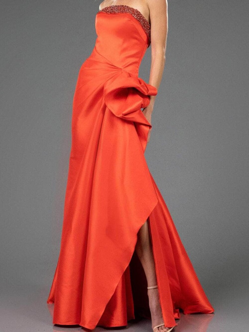 NWT Terani Couture 252E5131 Beaded Evening Dress Red size 12